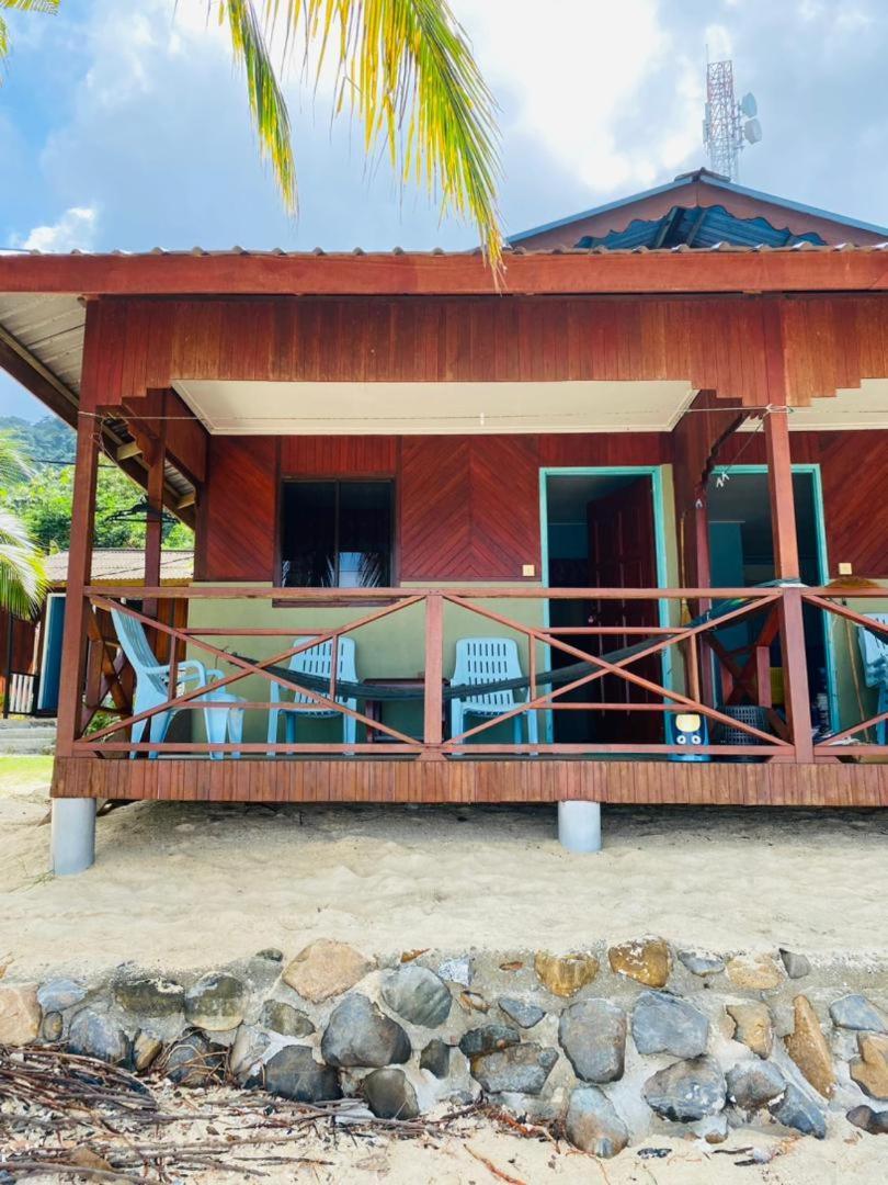Ella'S Place Salang Tioman Kampong Ayer Batang Eksteriør billede