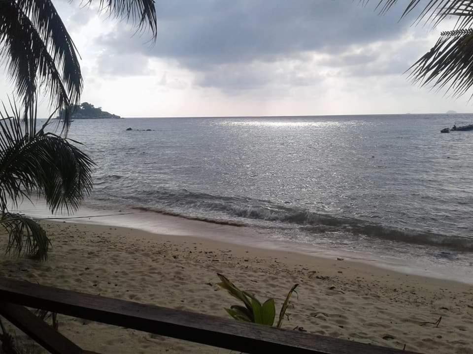 Ella'S Place Salang Tioman Kampong Ayer Batang Eksteriør billede