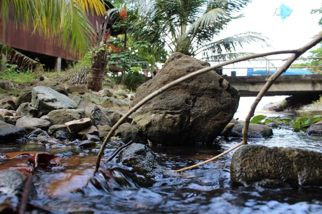 Ella'S Place Salang Tioman Kampong Ayer Batang Eksteriør billede