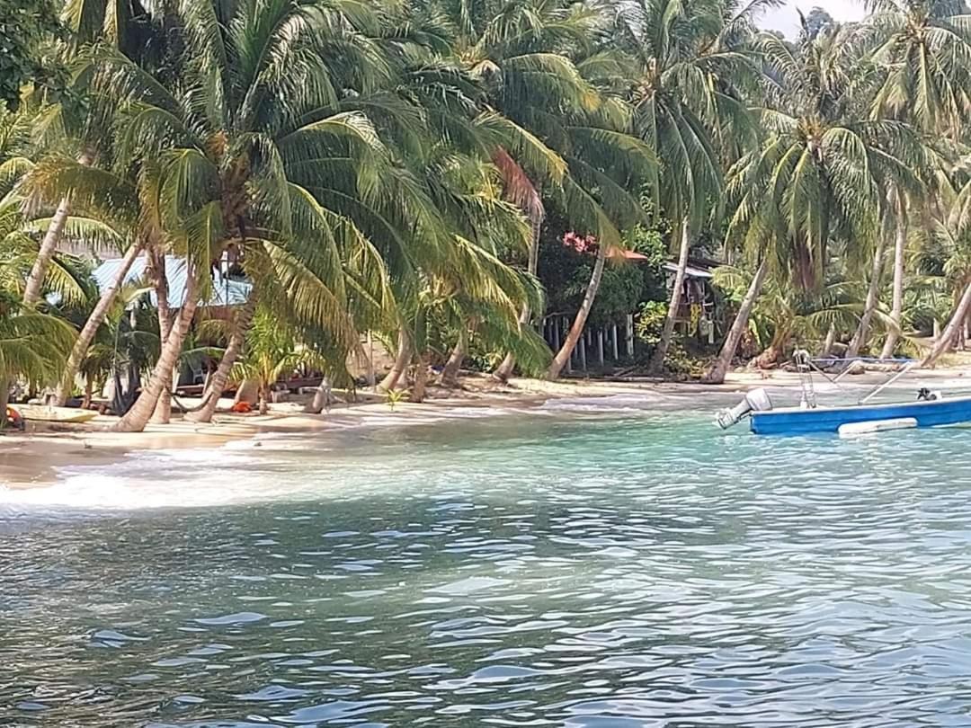 Ella'S Place Salang Tioman Kampong Ayer Batang Eksteriør billede