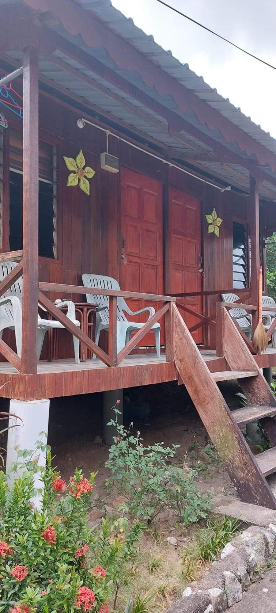 Ella'S Place Salang Tioman Kampong Ayer Batang Eksteriør billede