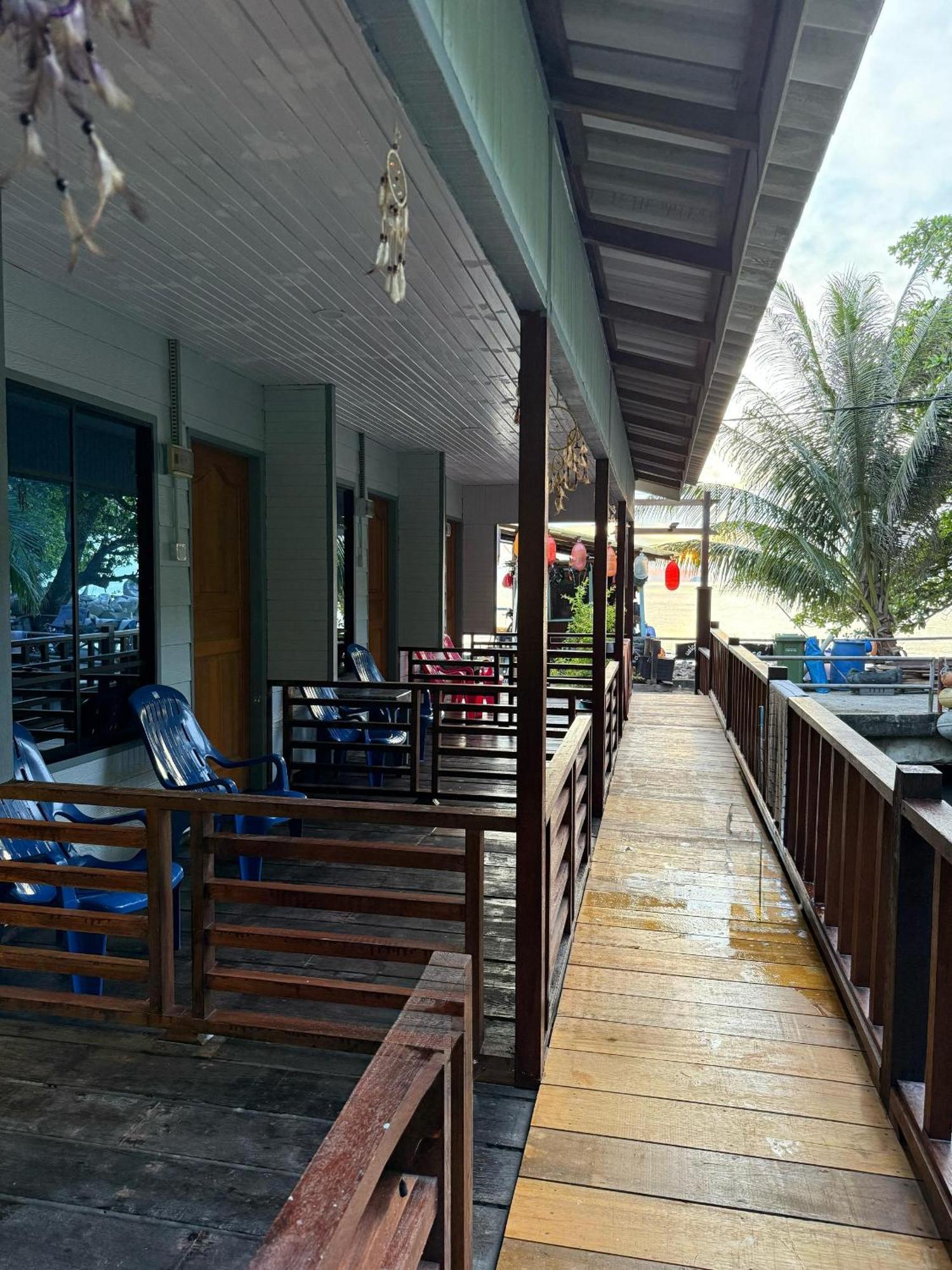 Ella'S Place Salang Tioman Kampong Ayer Batang Værelse billede