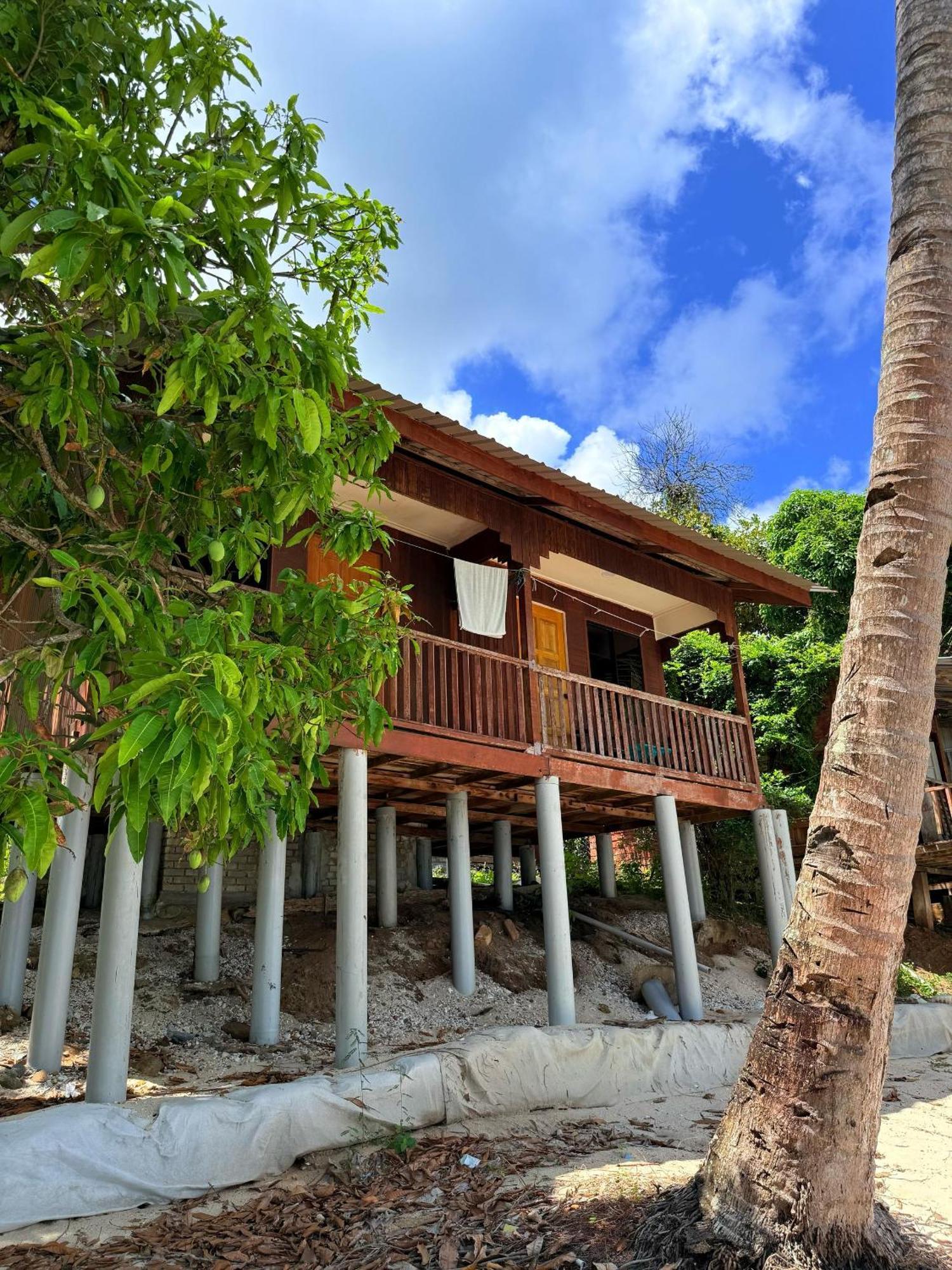 Ella'S Place Salang Tioman Kampong Ayer Batang Eksteriør billede